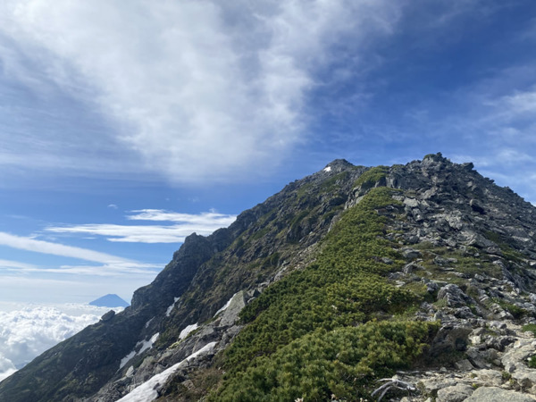 北岳から下山します