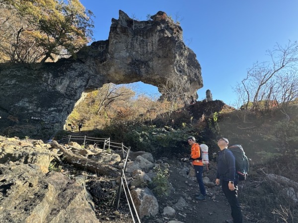 妙義山