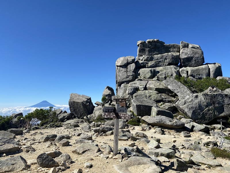 登山入門　大弛峠から金峰山