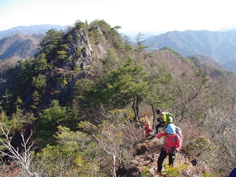 マムシ岳　錦秋のハイグレード・ハイキング