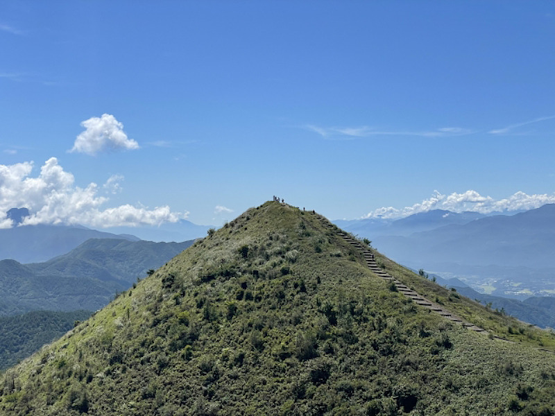 Step 1　八ヶ岳の大展望を望む　飯盛山（めしもりやま）