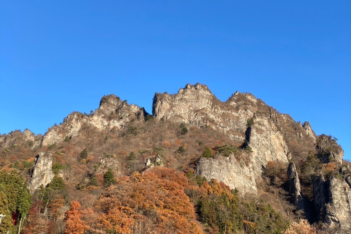妙義山　星穴岳で空中懸垂　※動画付き