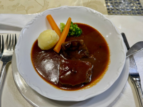 ペンションラーチの食事