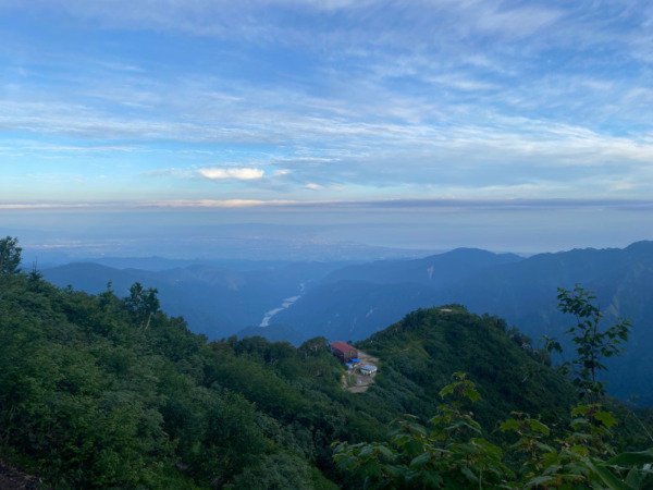 早月尾根で剱岳